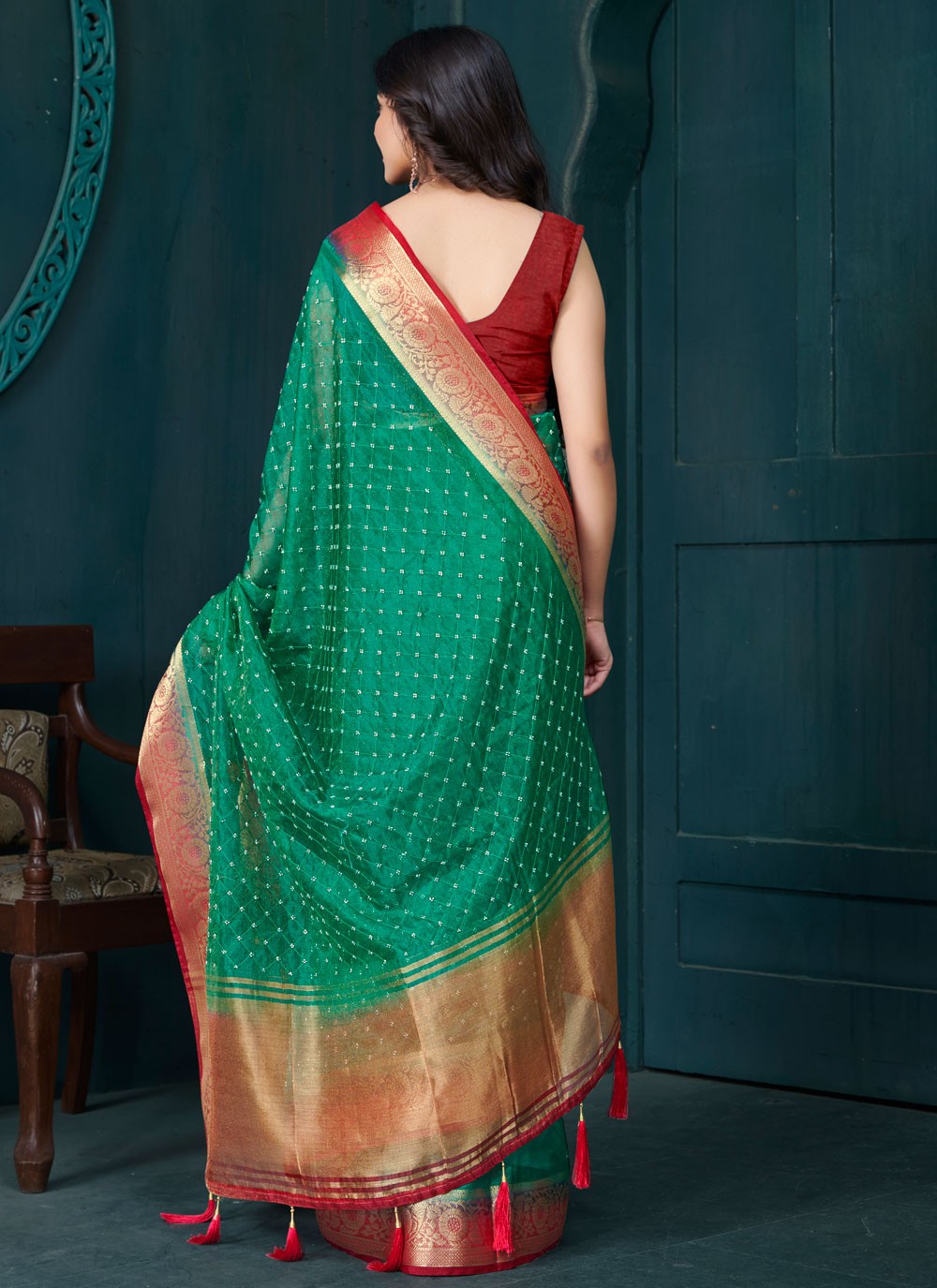 Beads Jacquard Green Contemporary Saree S15056