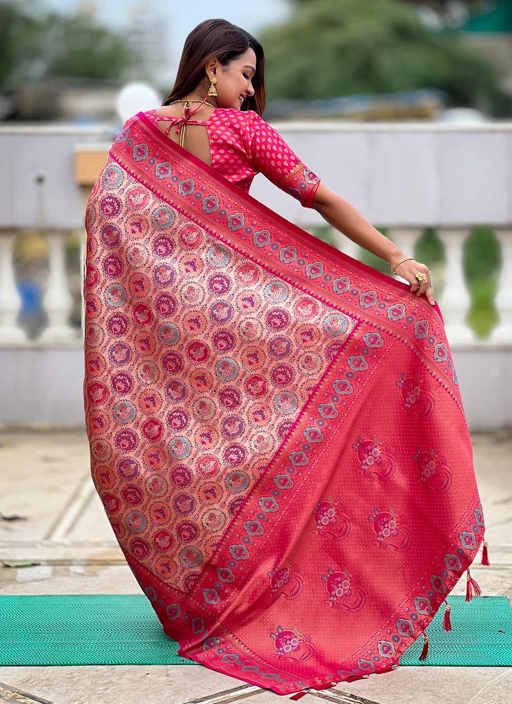 Pink Kanjivaram Silk Trendy Saree Jacquard Work, Woven S18797