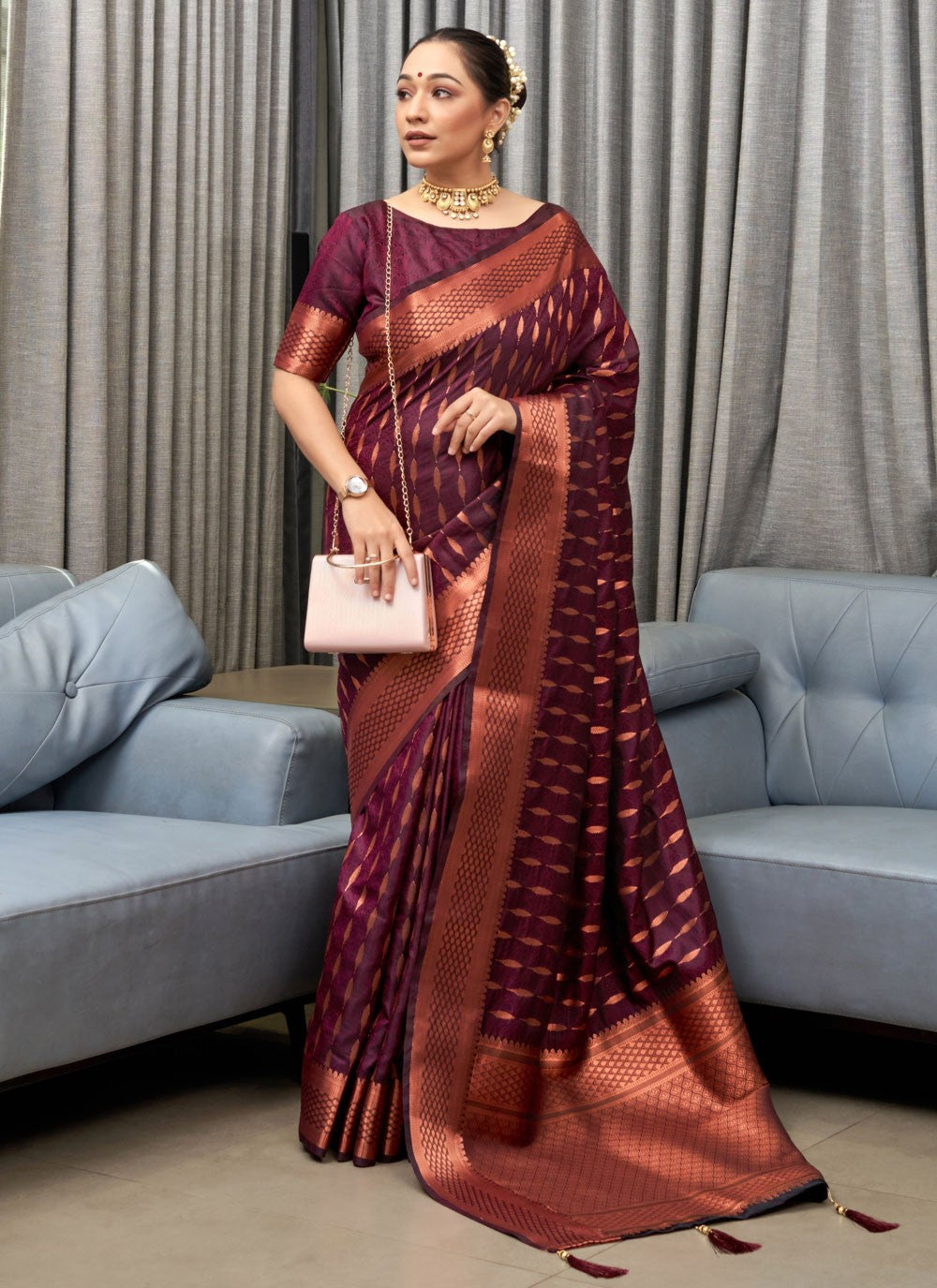 Traditional Jacquard Work Silk Saree - S2820