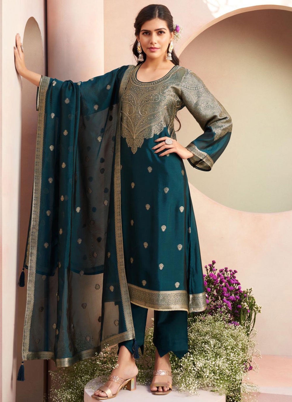 Crystals Silk Morpeach Pant Style Suit T6589