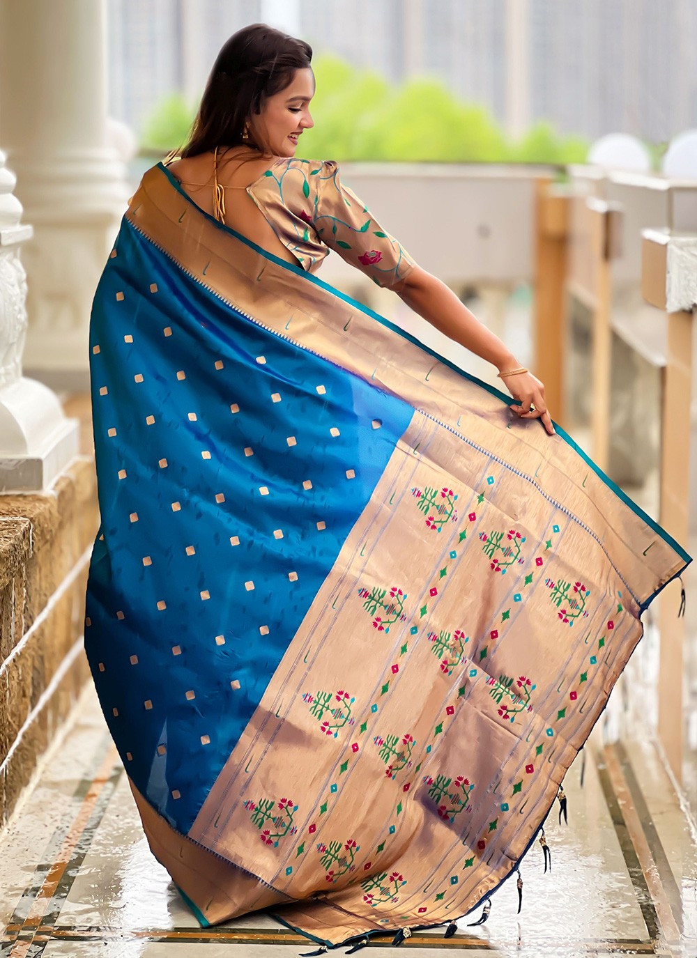 Teal Silk Trendy Saree Jacquard Work S18313
