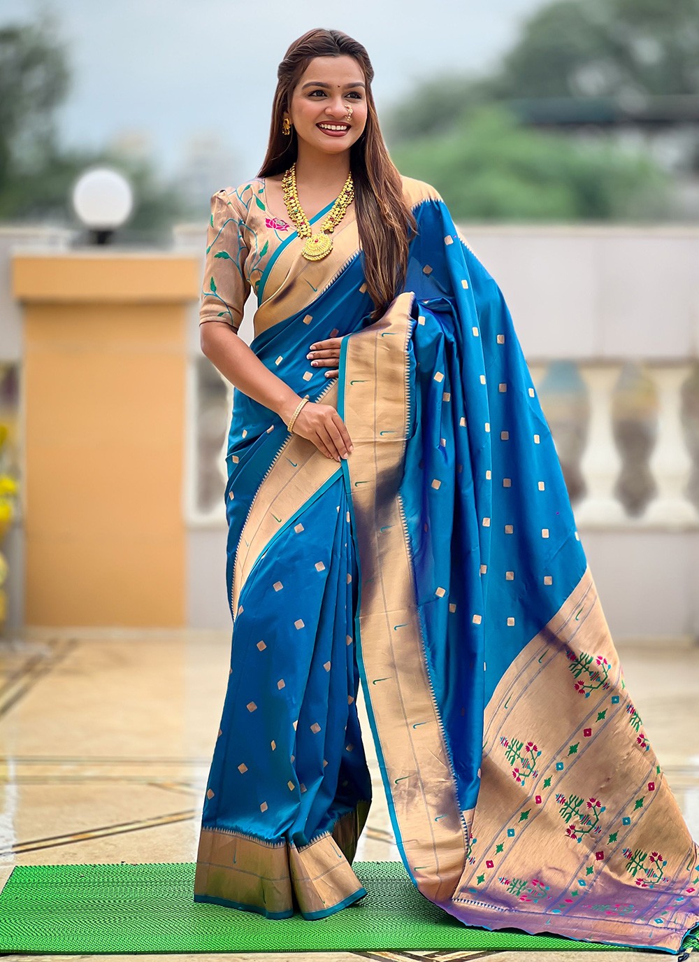 Teal Silk Trendy Saree Jacquard Work S18313