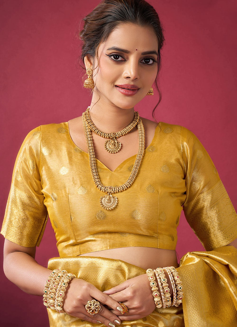 Gold Silk Contemporary Saree Jacquard Work S19393