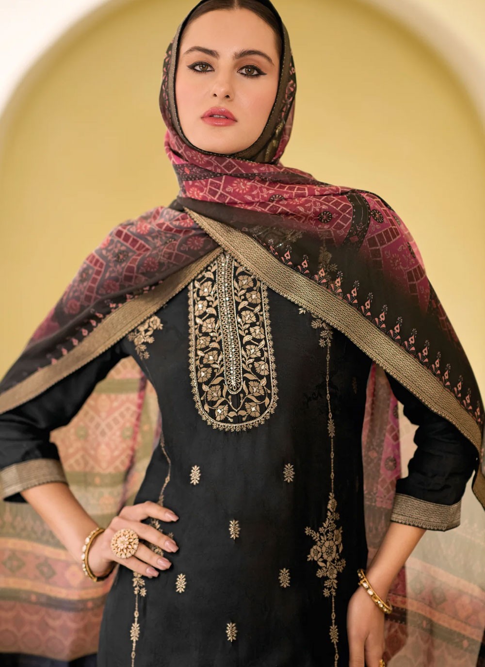 Jacquard Work Jacquard Black Salwar Suit T6174