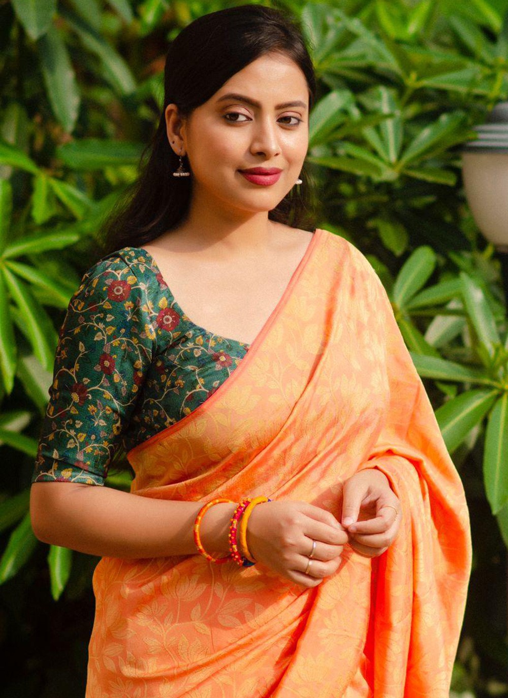 Trendy Fancy Work Chiffon Saree - S5752