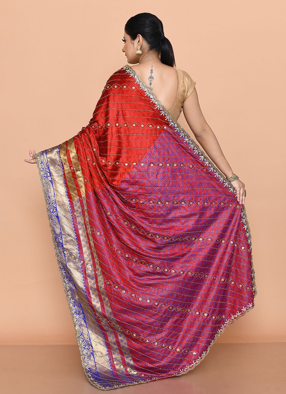 Trendy Saree Hand Embroidery Red Kanjivaram Silk Saree S13104