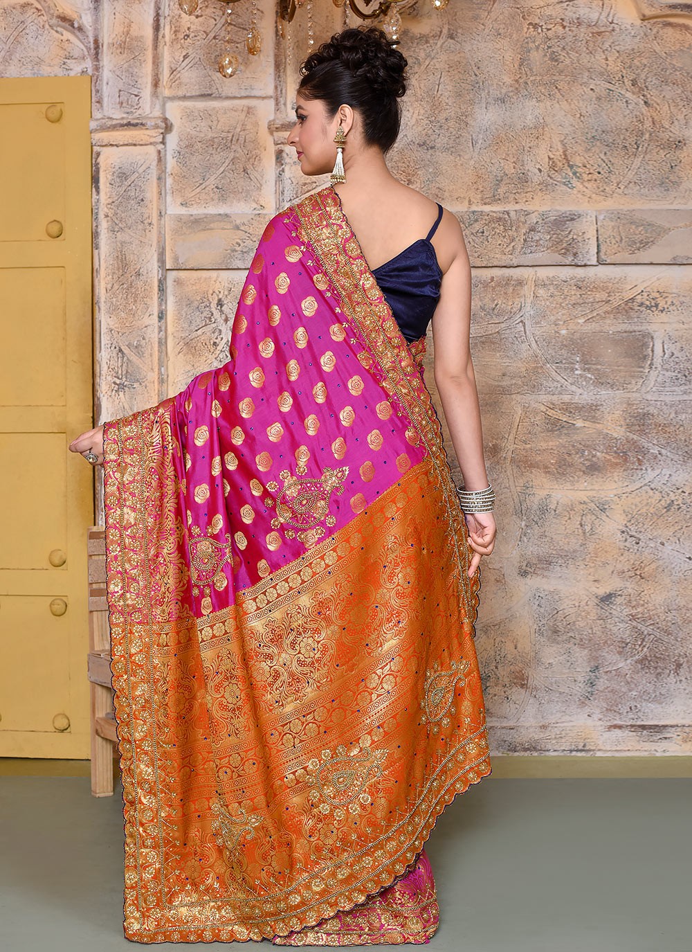 Hand Embroidery Kanjivaram Silk Hot Pink Saree S14329