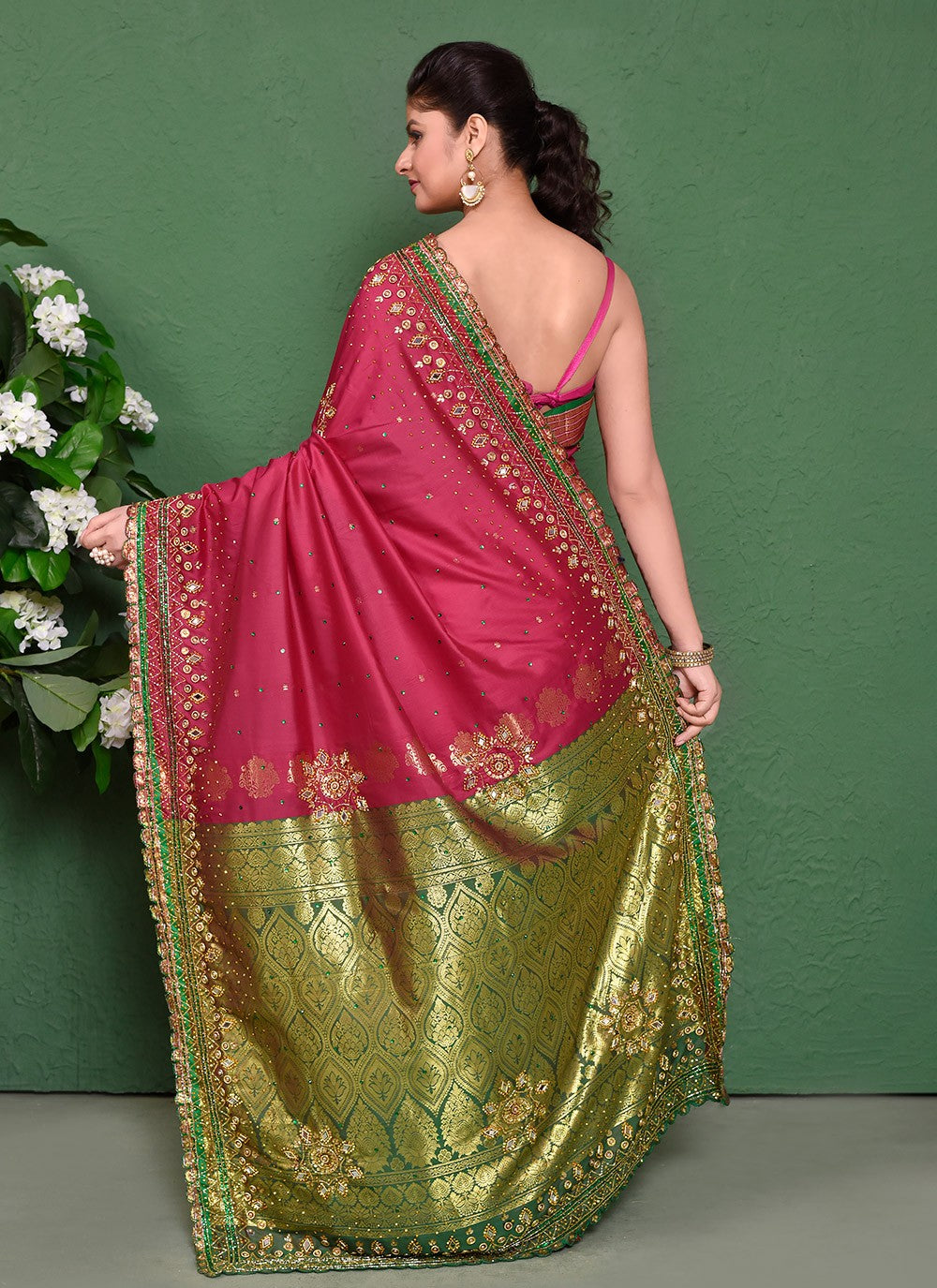 Hand Embroidery Kanjivaram Silk Hot Pink Saree S14322