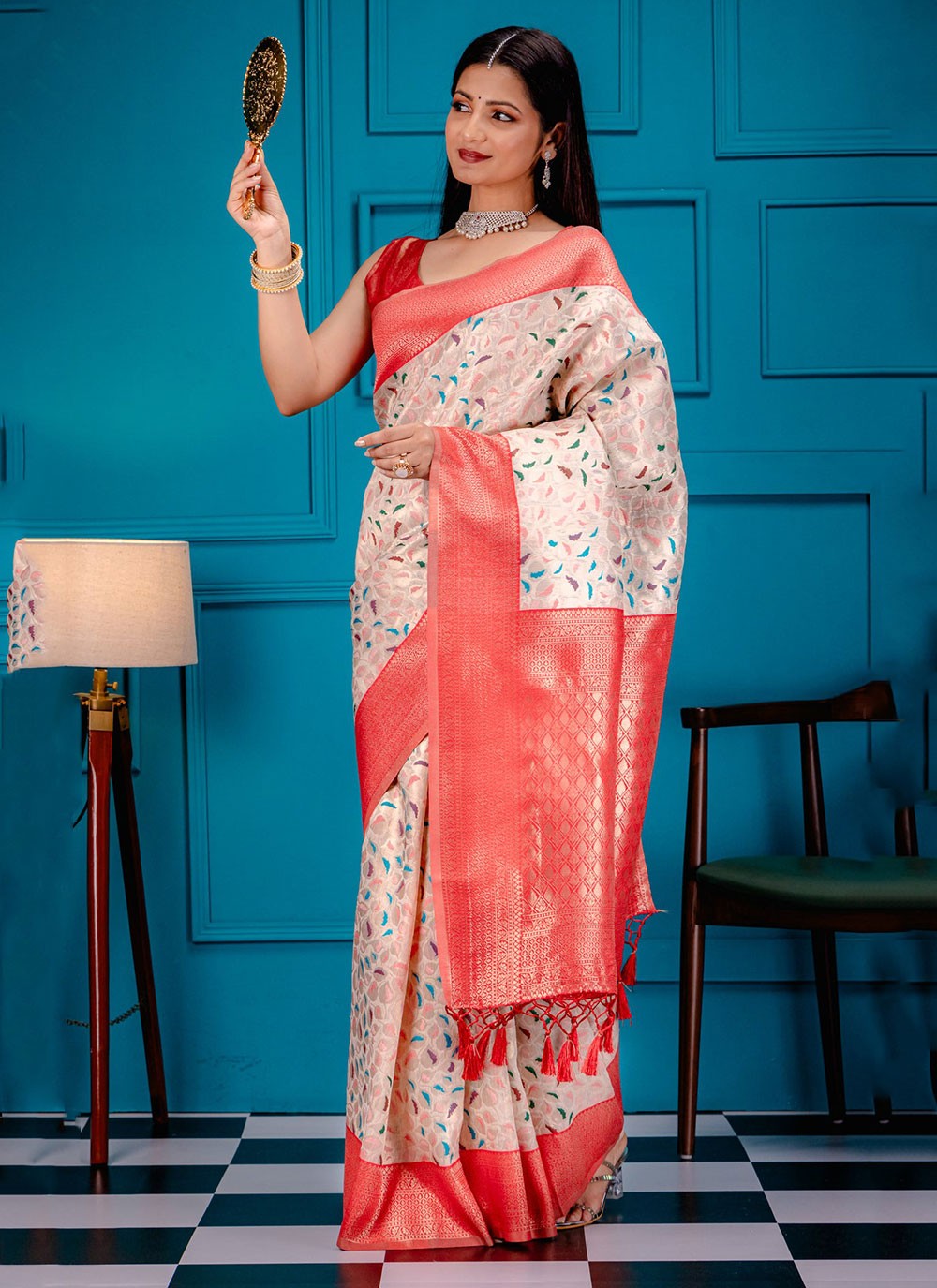 Classic Zari Kanjivaram Silk Saree - S7079