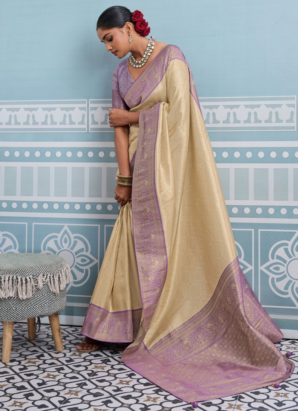 Cream Kanjivaram Silk Traditional Saree Weaving Zari S19815