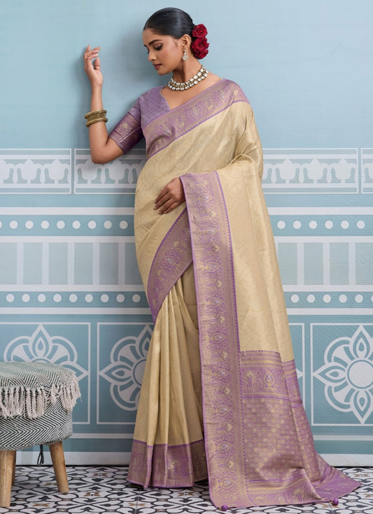 Cream Kanjivaram Silk Traditional Saree Weaving Zari S19815