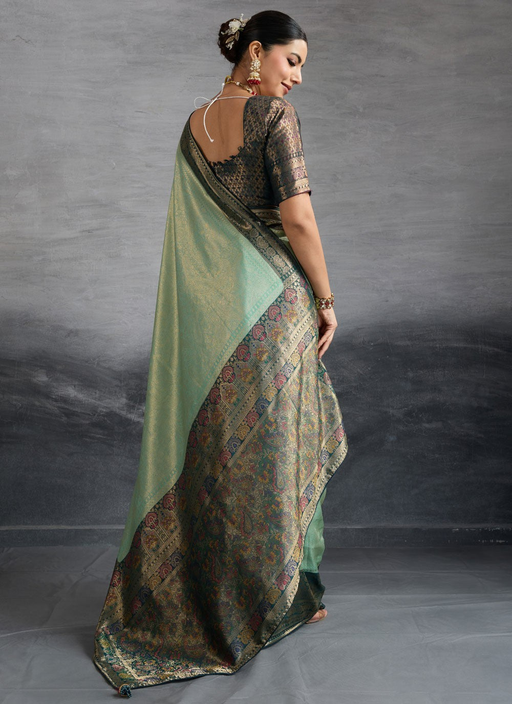 Aqua Blue Kanjivaram Silk Traditional Saree Meenakari, Woven, Zari S19105