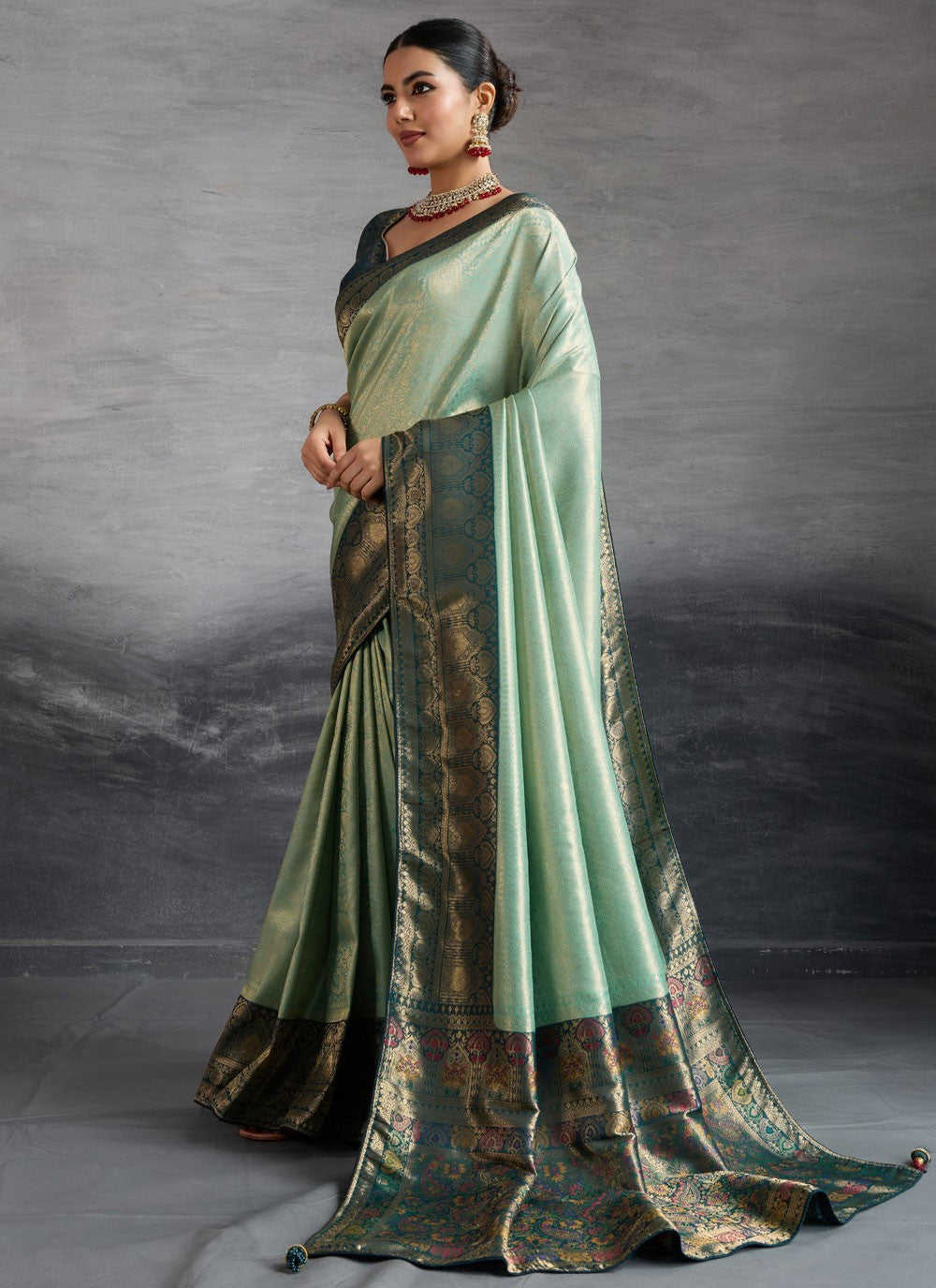 Aqua Blue Kanjivaram Silk Traditional Saree Meenakari, Woven, Zari S19105