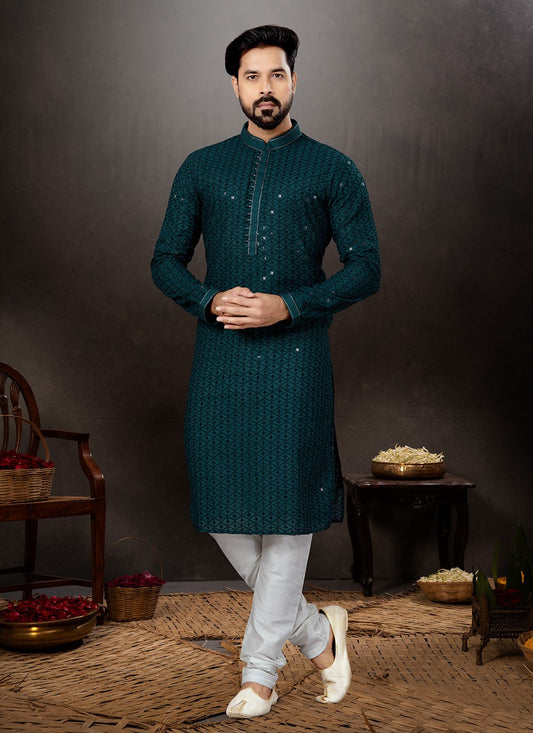 Embroidered Rayon Green Kurta - M5750