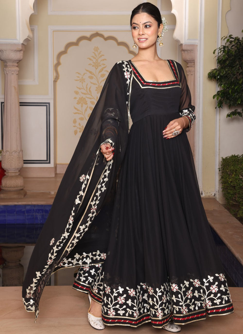 Salwar Suit Lace Black Georgette T5870