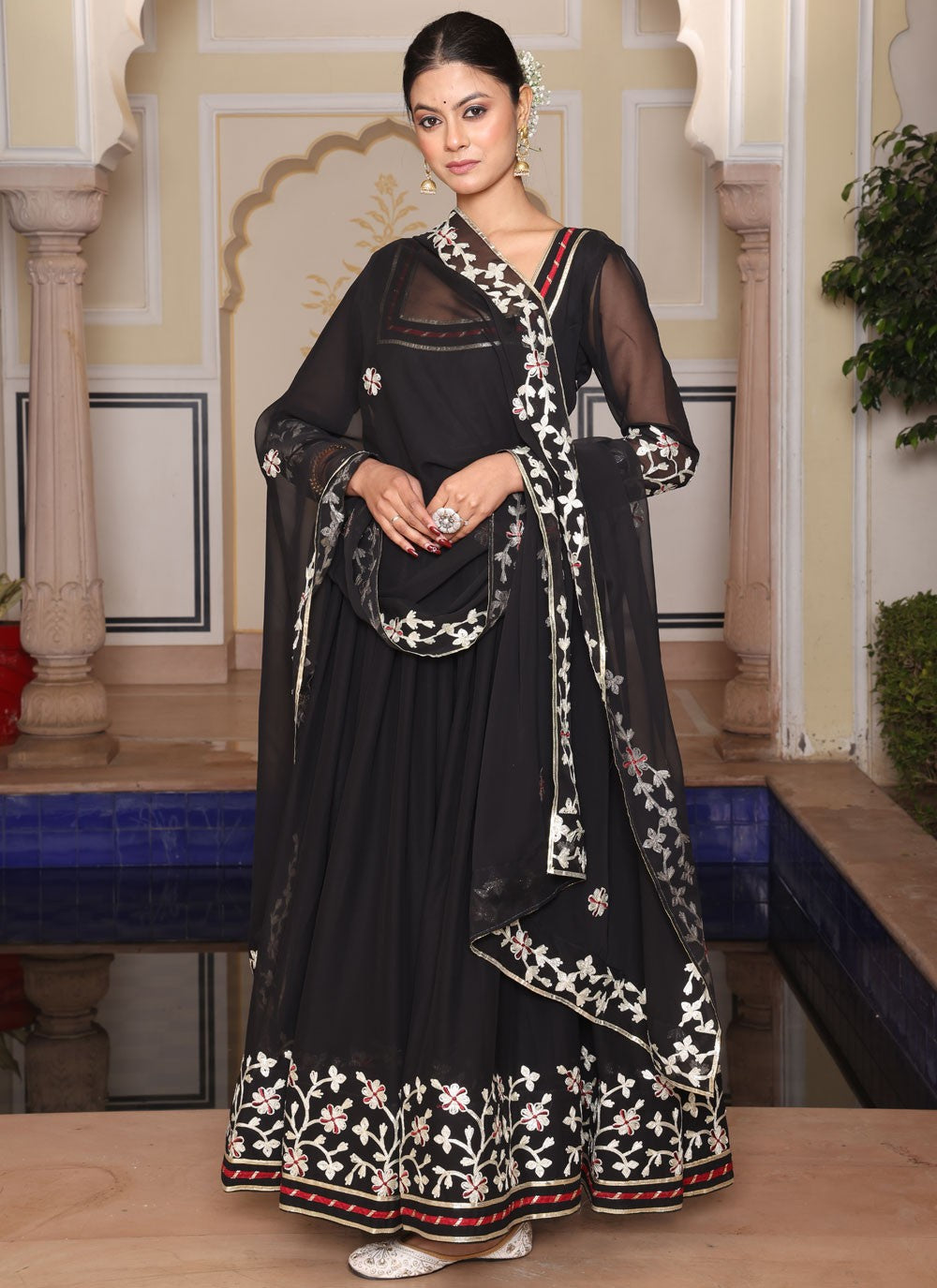 Salwar Suit Lace Black Georgette T5870