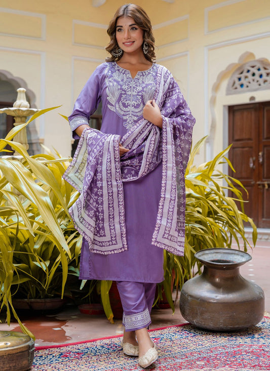 Pant Style Suit Embroidered Lavender T7573