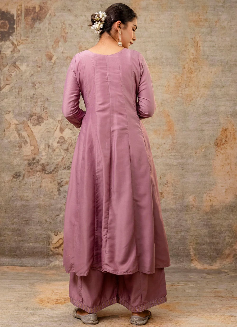 Embroidered Silk Blend Lavender Salwar Suit T6115