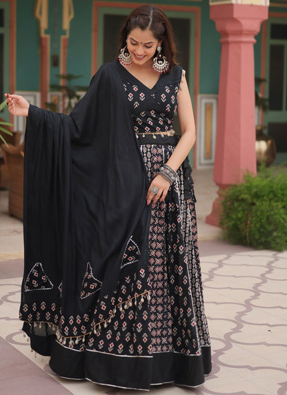 Patch Rayon A - Line Lehenga - L2392