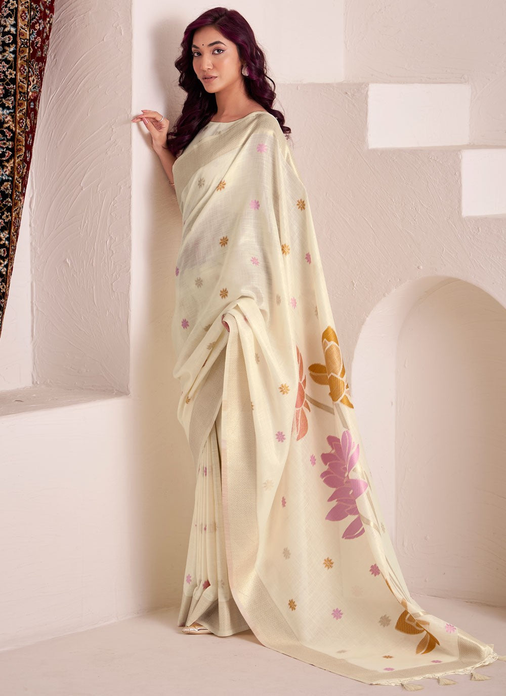 White Linen Contemporary Saree Buttis, Jacquard Work S19333