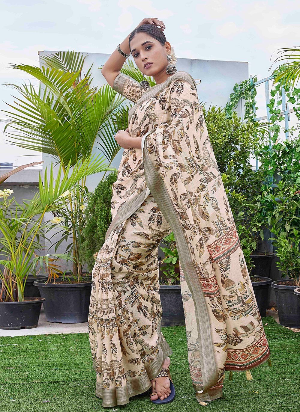 Classic Digital Print Linen Saree - S8986