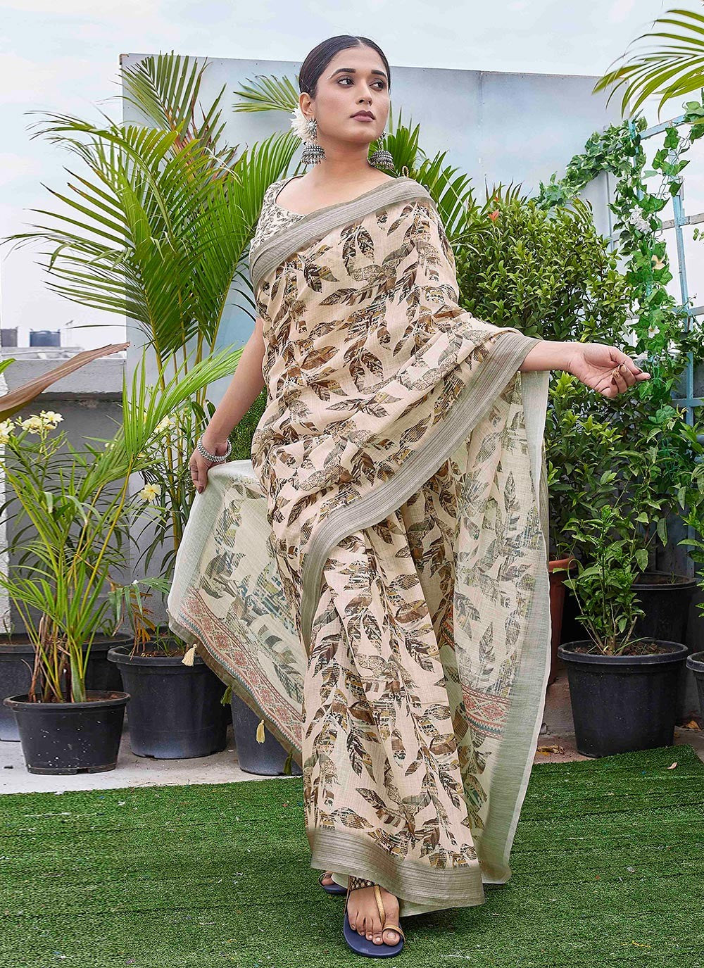 Classic Digital Print Linen Saree - S8986