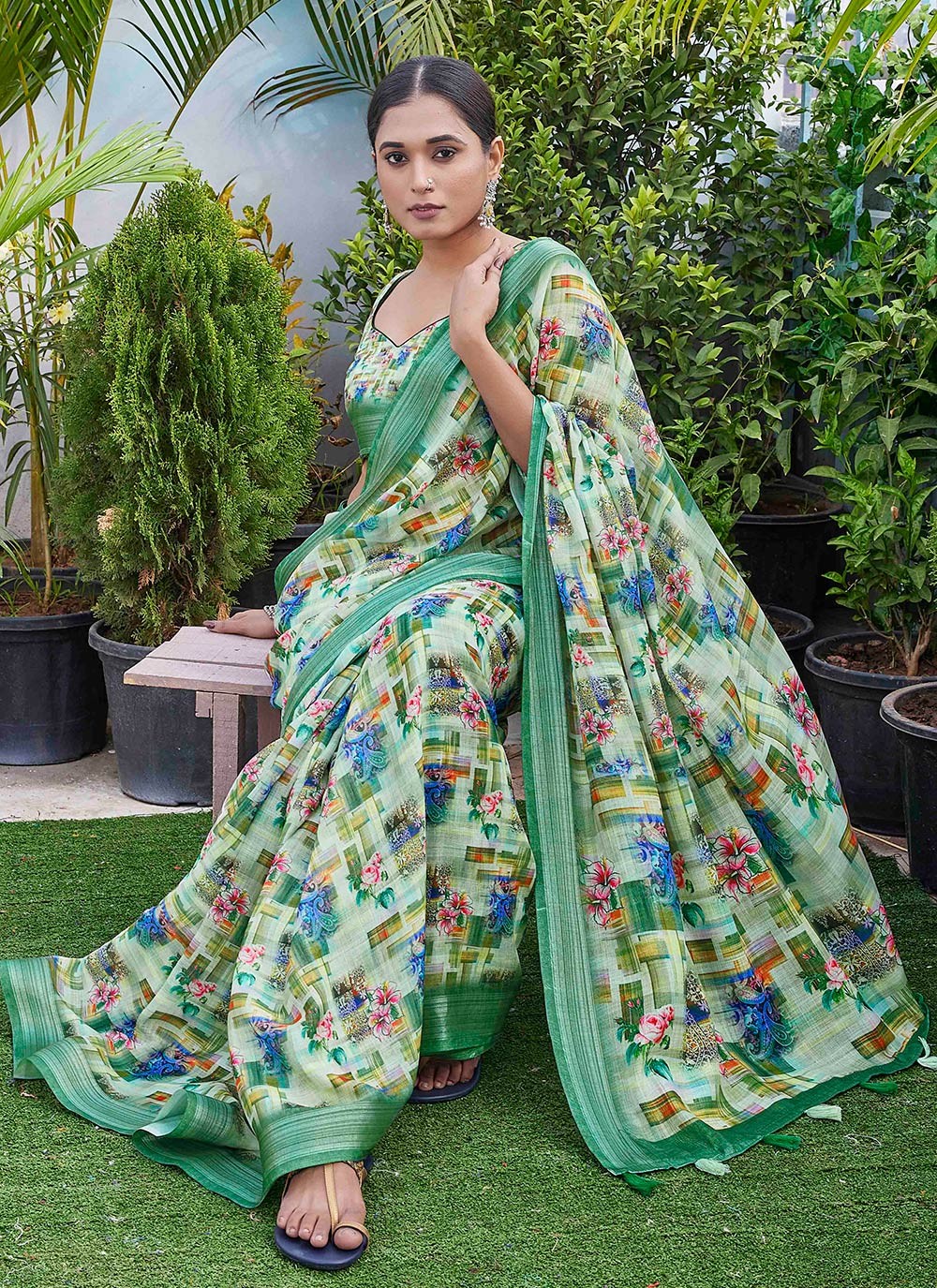Classic Digital Print Linen Saree - S9004