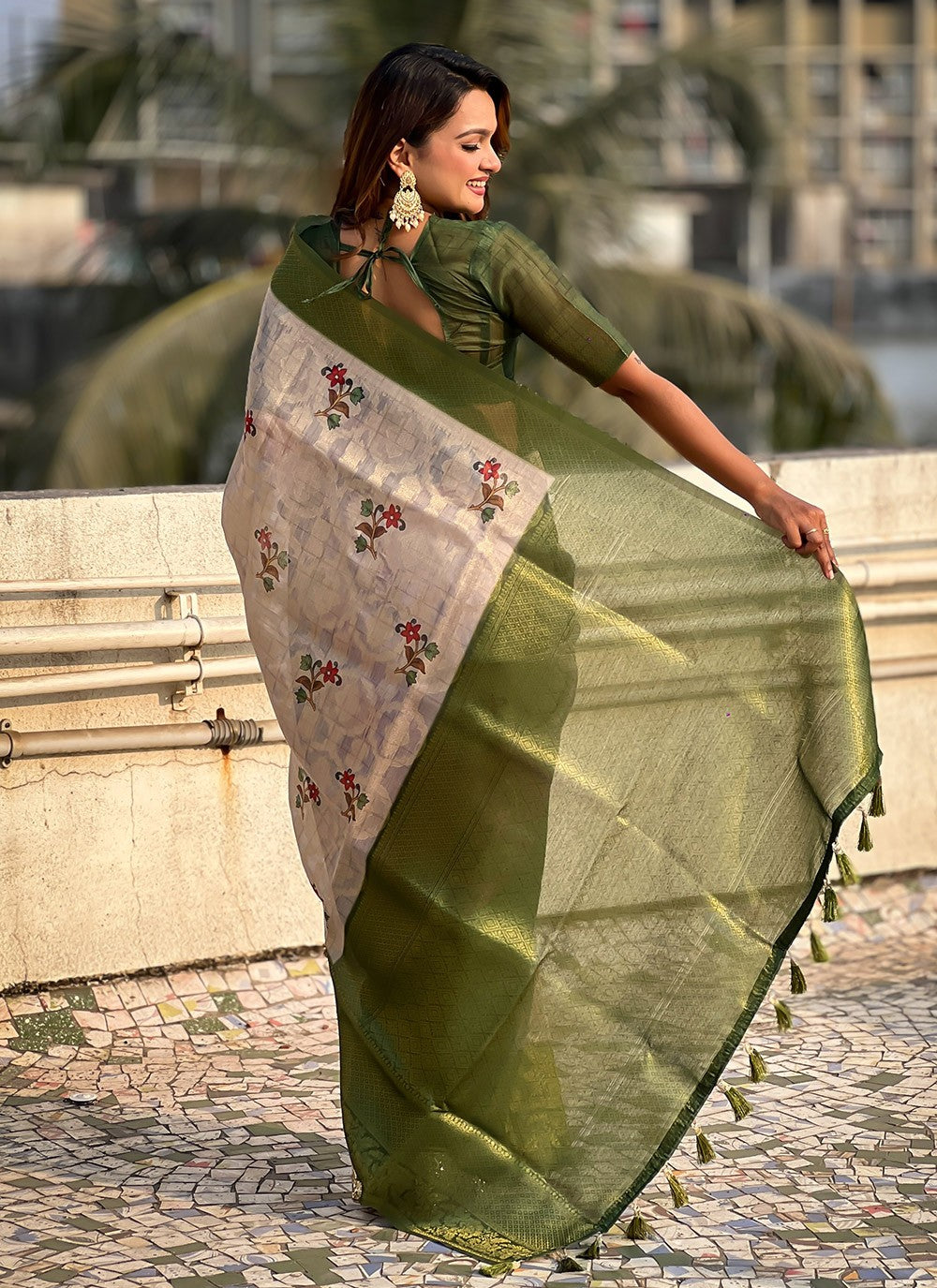 Printed Cotton Green Saree S14211