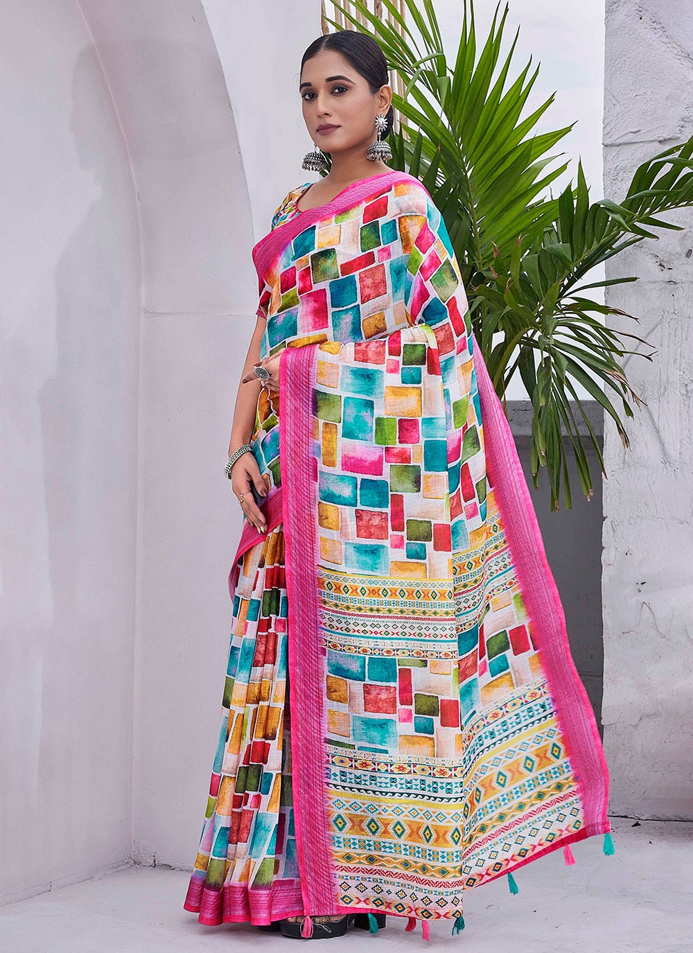 Classic Digital Print Linen Saree - S8986