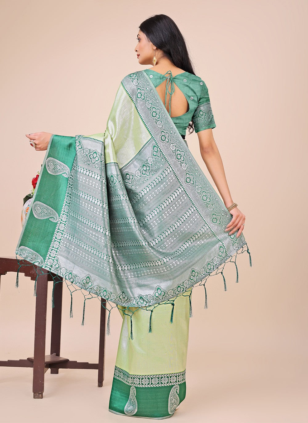 Woven Cotton Green Trendy Saree S15181