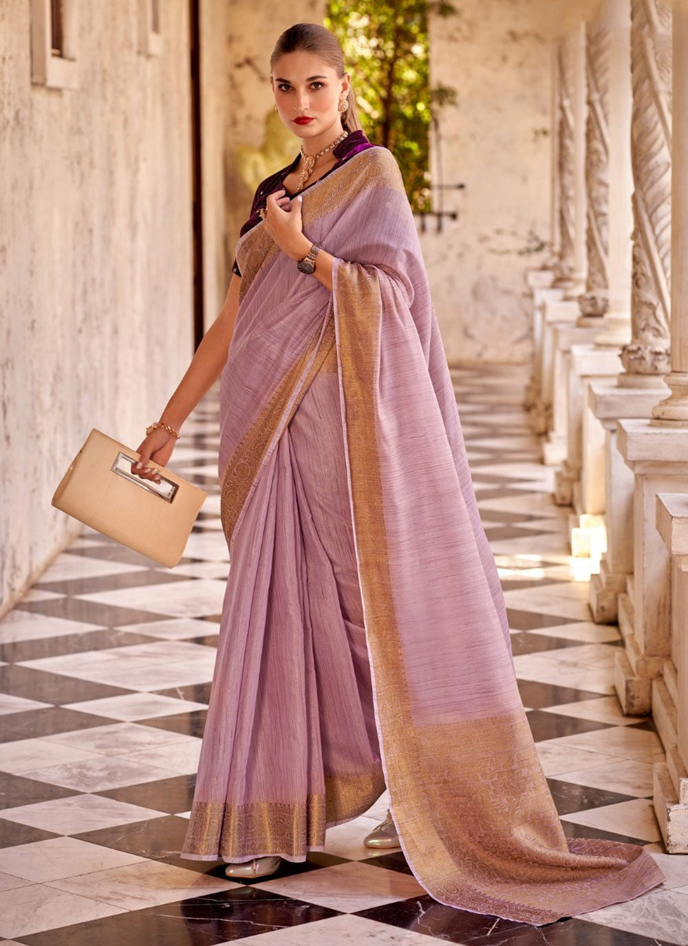Classic Woven Linen Saree - S7223