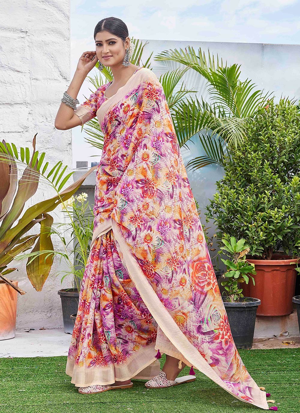 Classic Digital Print Linen Saree - S9004