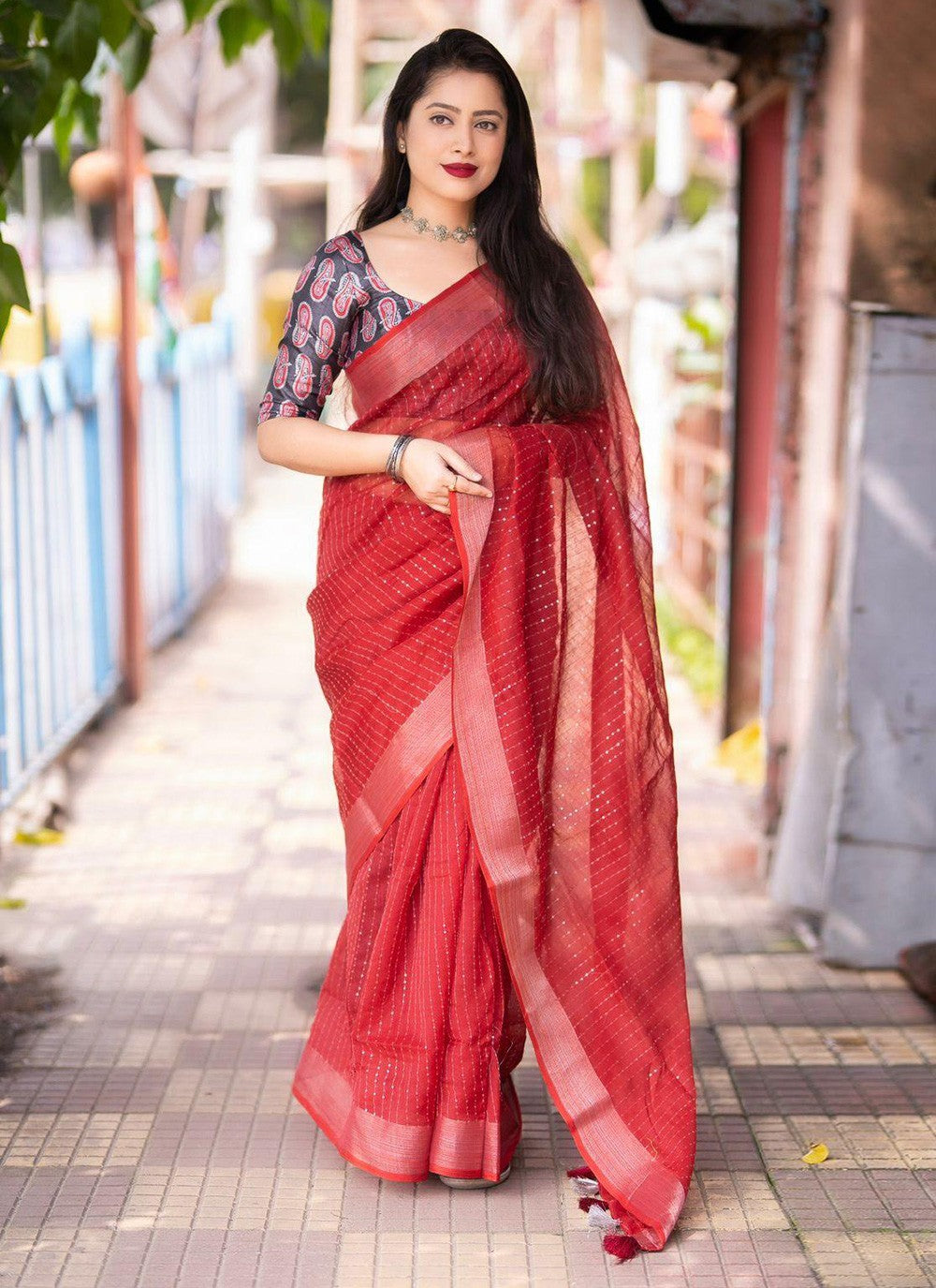 Contemporary Printed Linen Saree - S5771