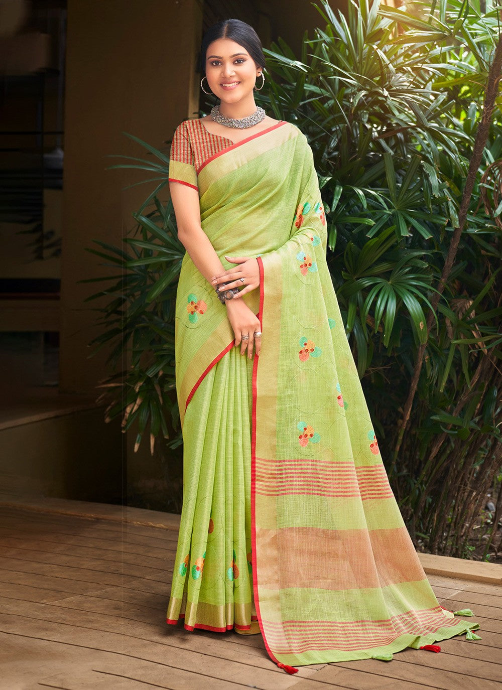 Classic Thread Linen Saree - S4158