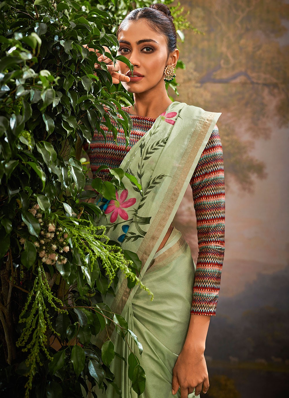 Classic Printed Linen Saree - S8387