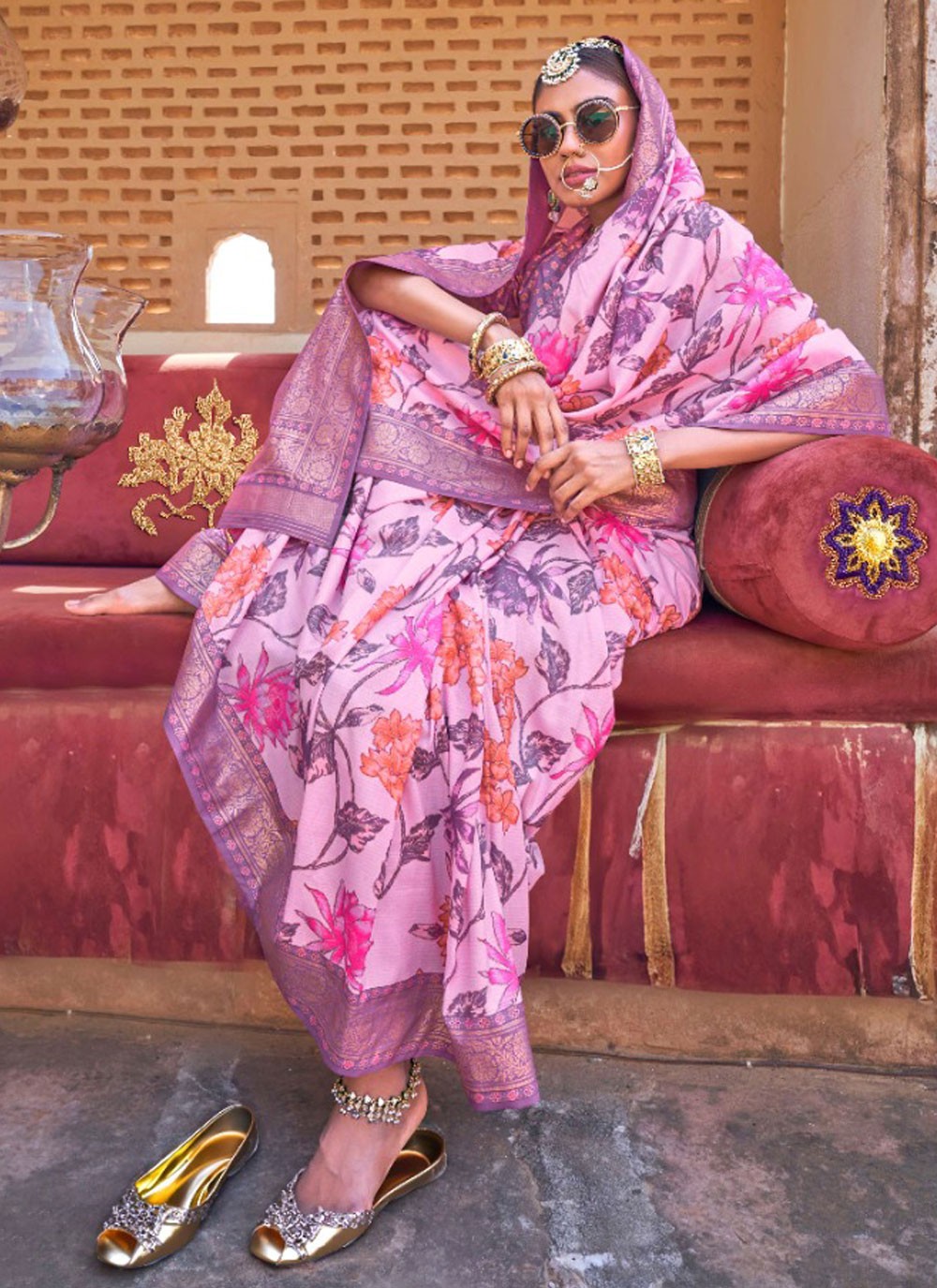 Border Work, Foliage Prints, Weaving Zari Silk Saree - S12095