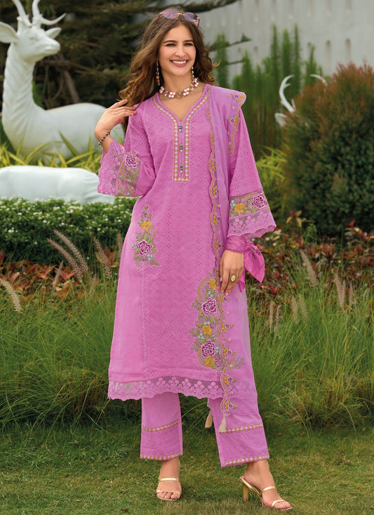 Pant Style Suit Embroidered Magenta T7415