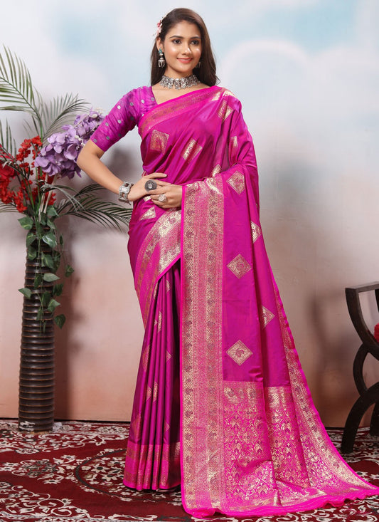 Border Work Silk Magenta Designer Saree S15424