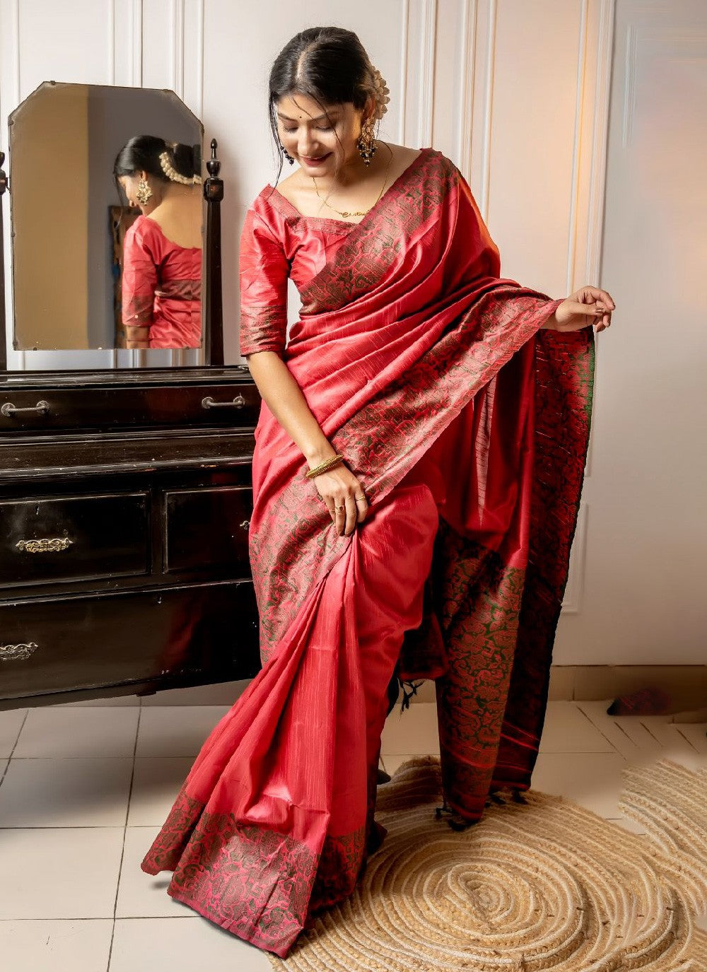 Trendy Border Work Handloom Silk, Raw Silk Saree - S3549