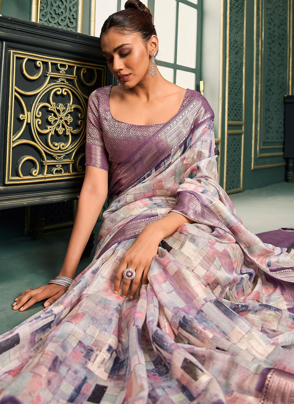 Classic Digital Print Cotton Saree - S6686