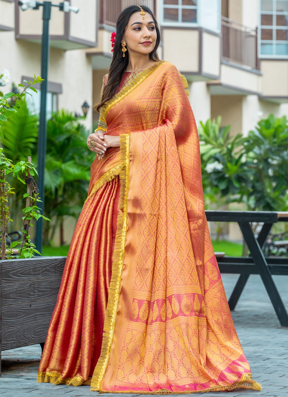 Woven Brocade Magenta Saree S14735