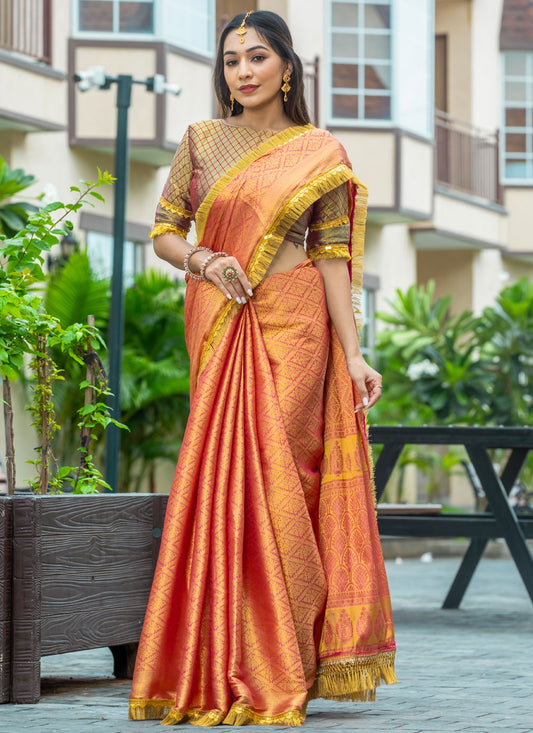 Woven Brocade Magenta Saree S14735