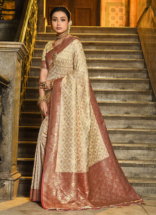 Maroon Banarasi Silk Classic Saree Jacquard Work, Woven S16595