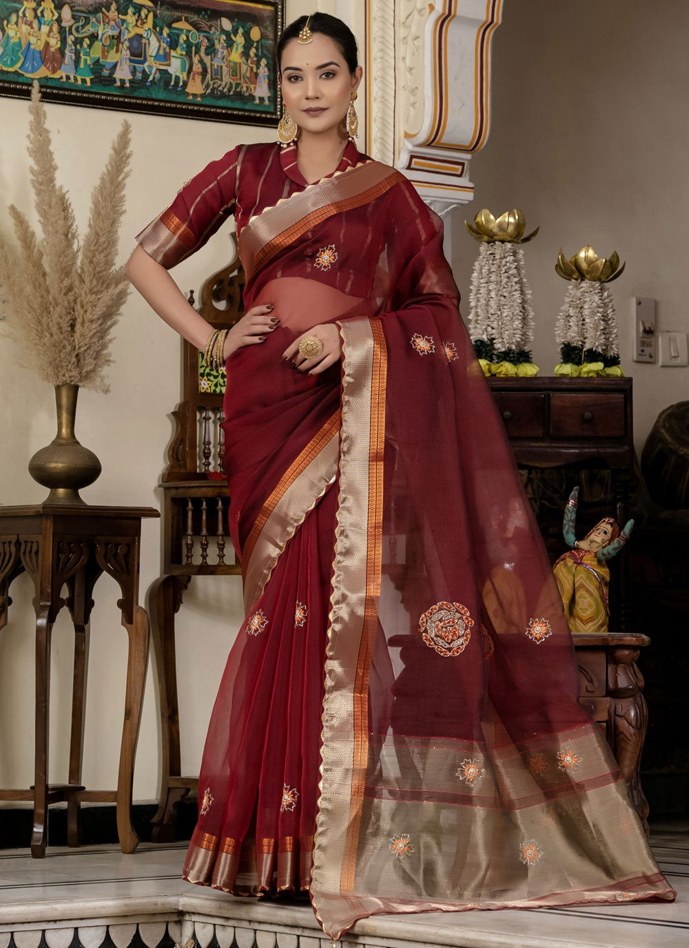 Maroon Linen Classic Saree Cutdana, Woven, Zari S15717