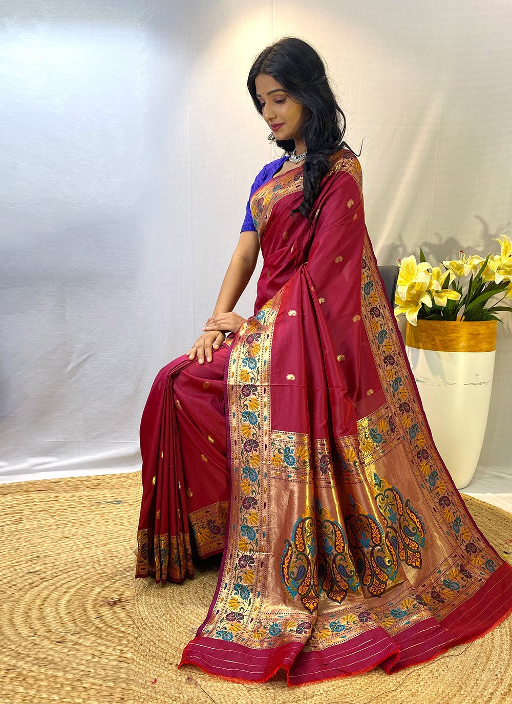Traditional Weaving Zari Silk Saree - S8423