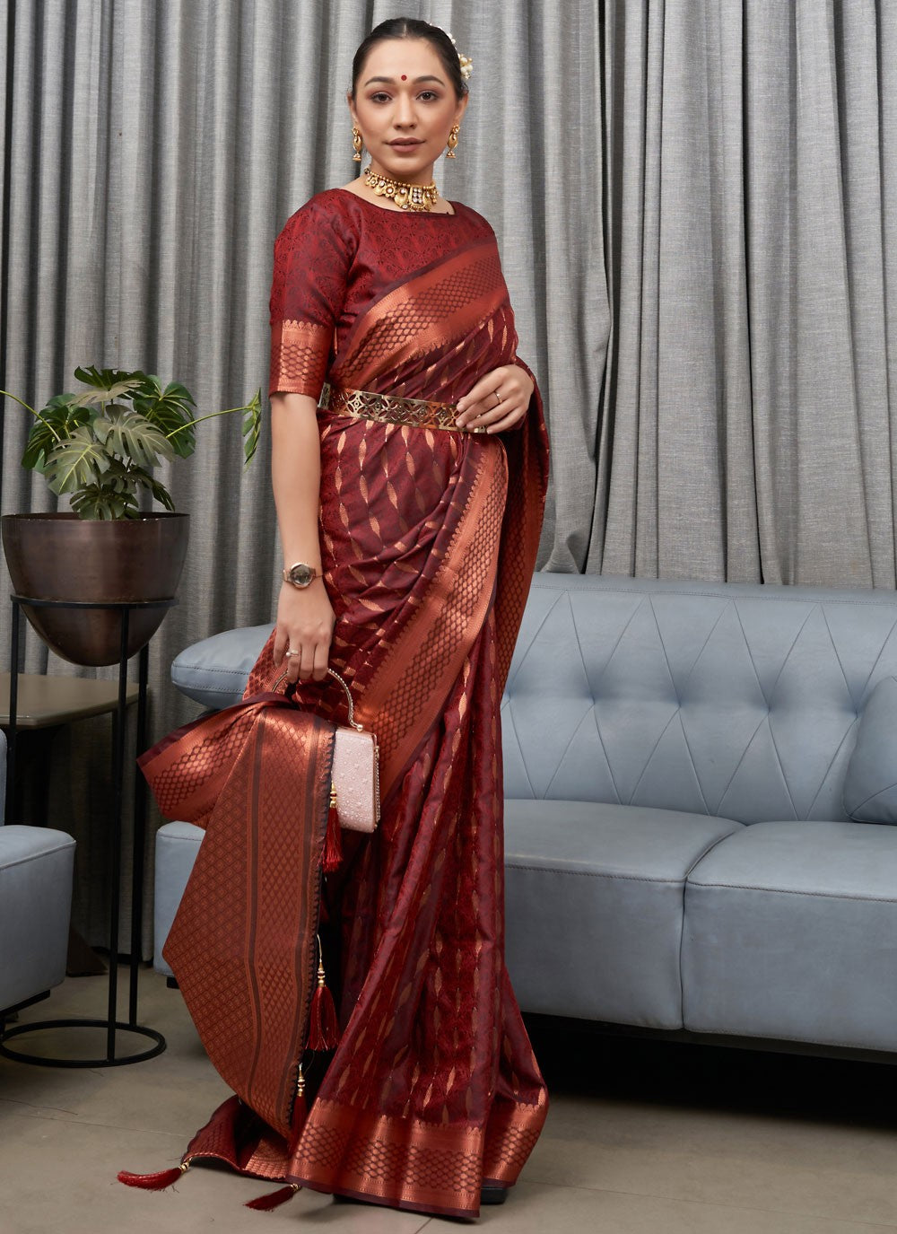 Traditional Jacquard Work Silk Saree - S2820