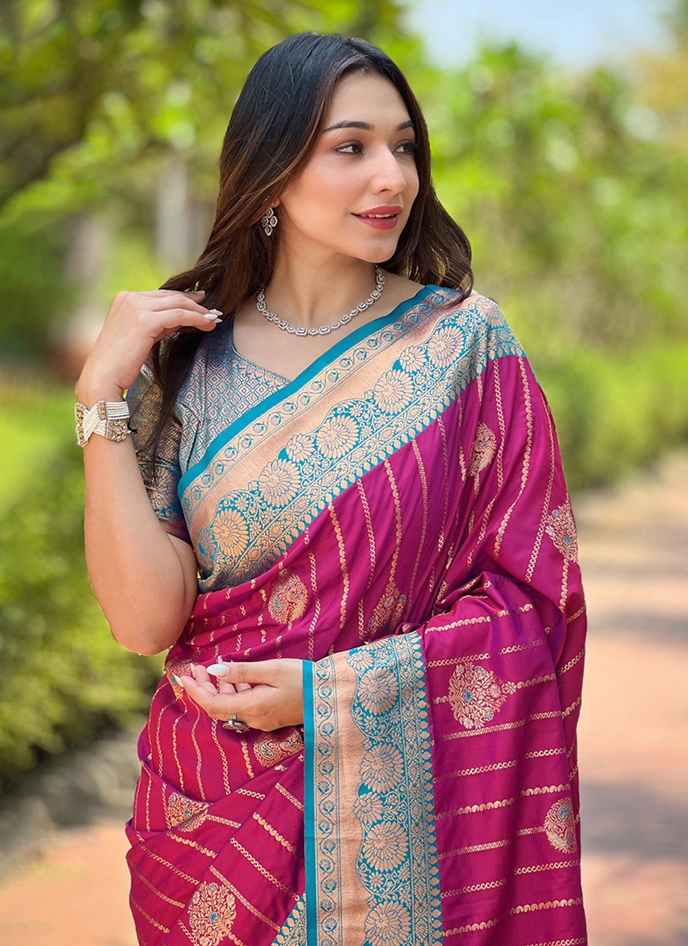 Traditional Weaving Zari Silk Saree - S8375