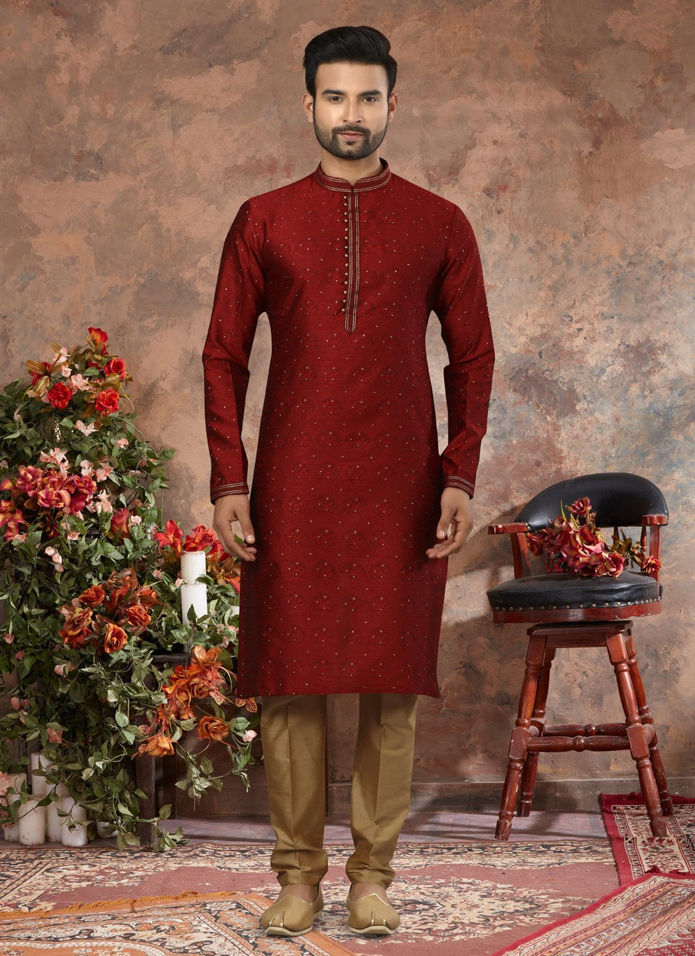 Thread Jacquard Maroon Kurta - M5643