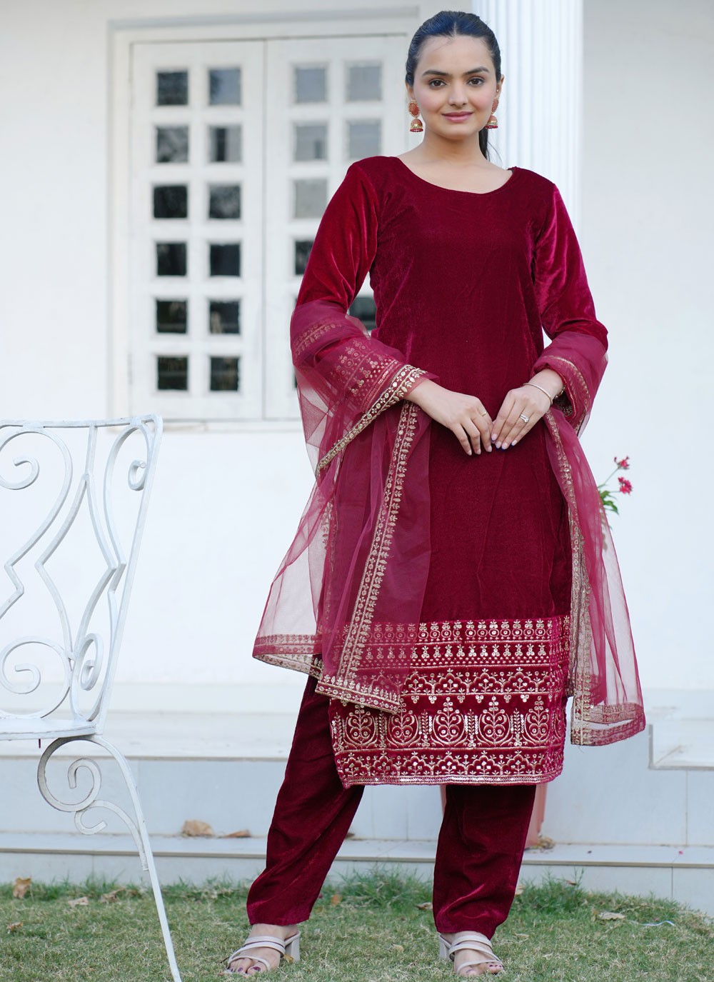 Salwar Suit Embroidered Maroon Velvet T5083
