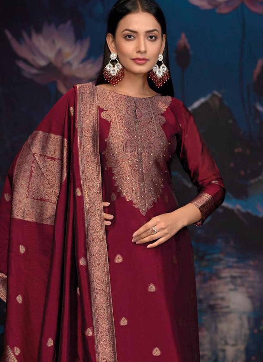 Weaving Zari Silk Maroon Pant Style Suit T6574